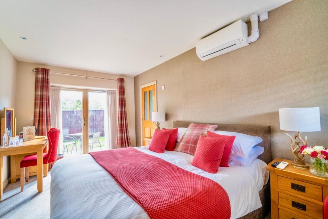 Bed and Breakfast The Honingham Buck Экстерьер фото